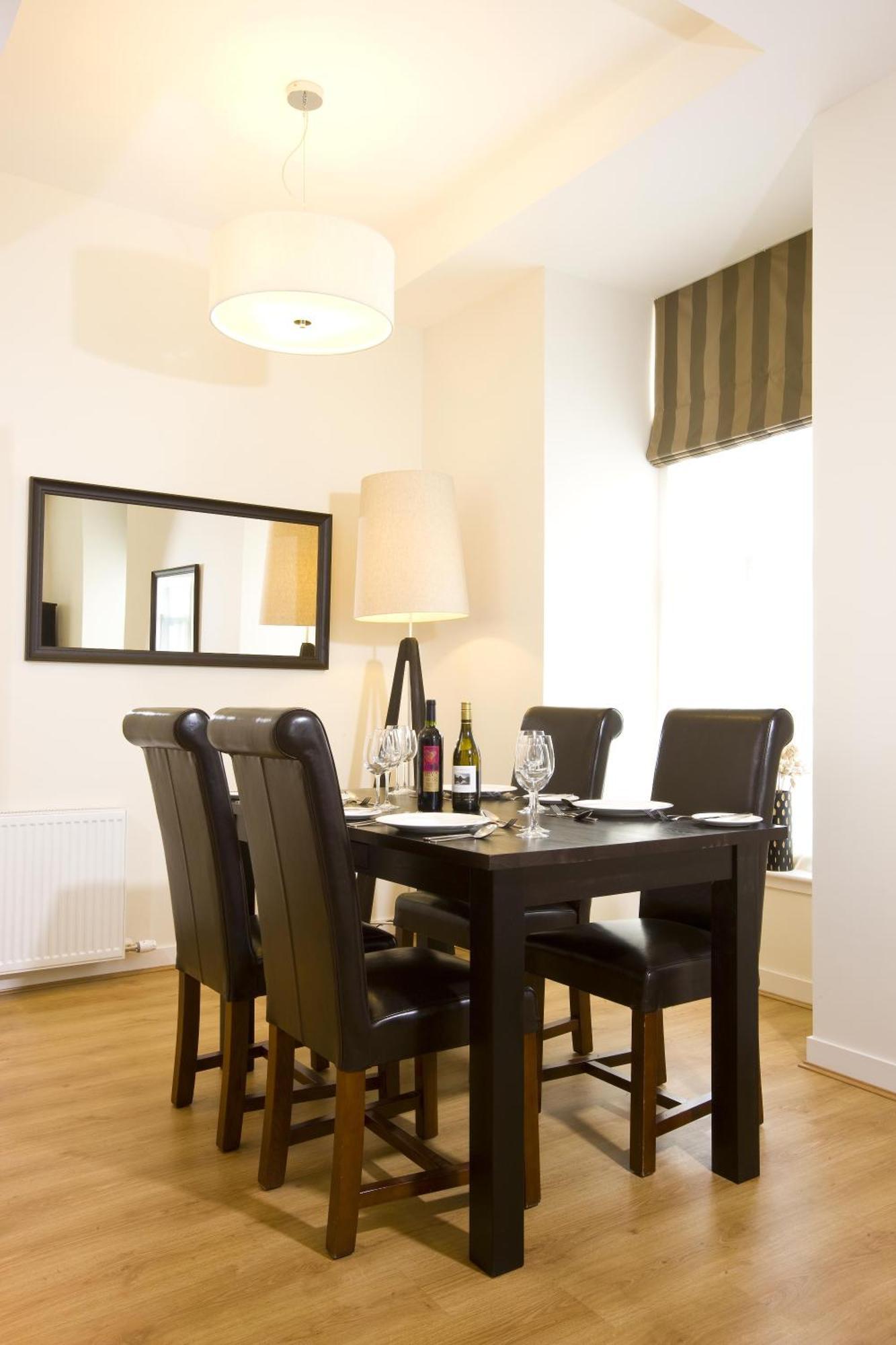 Inverness City Suites Exterior foto